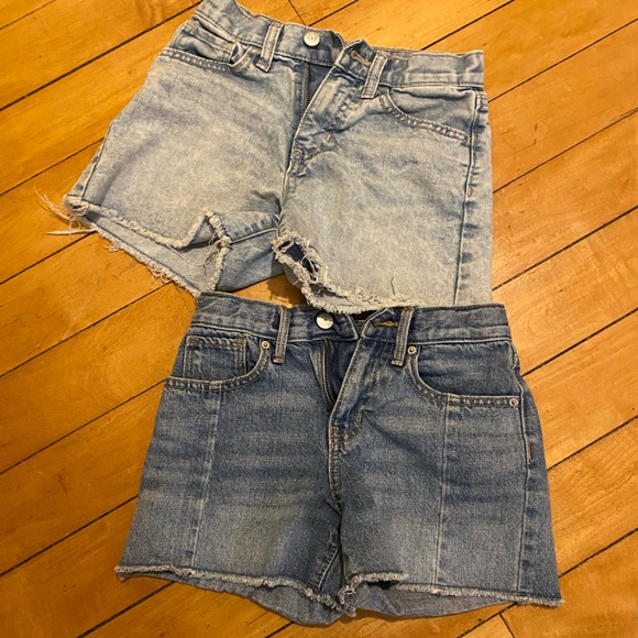 Old Navy Jean Shorts 10 SLIM - Picture 1 of 3
